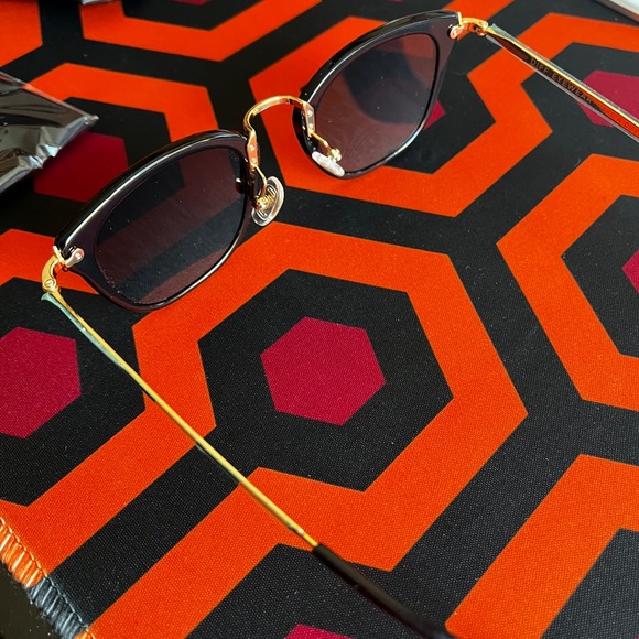 DIFF Rue Sunglasses - Picture 4 of 5